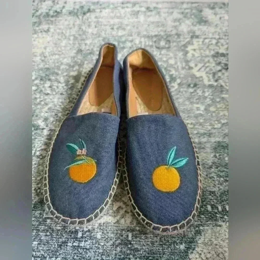 BNWOT J Crew Blue Canvas Espadrilles With Embroidered Oranges Size 5.5